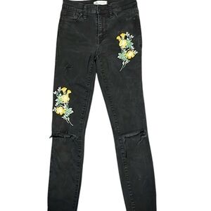 Madewell Embroidered Black Distressed High Rise Skinny Jeans Size 25